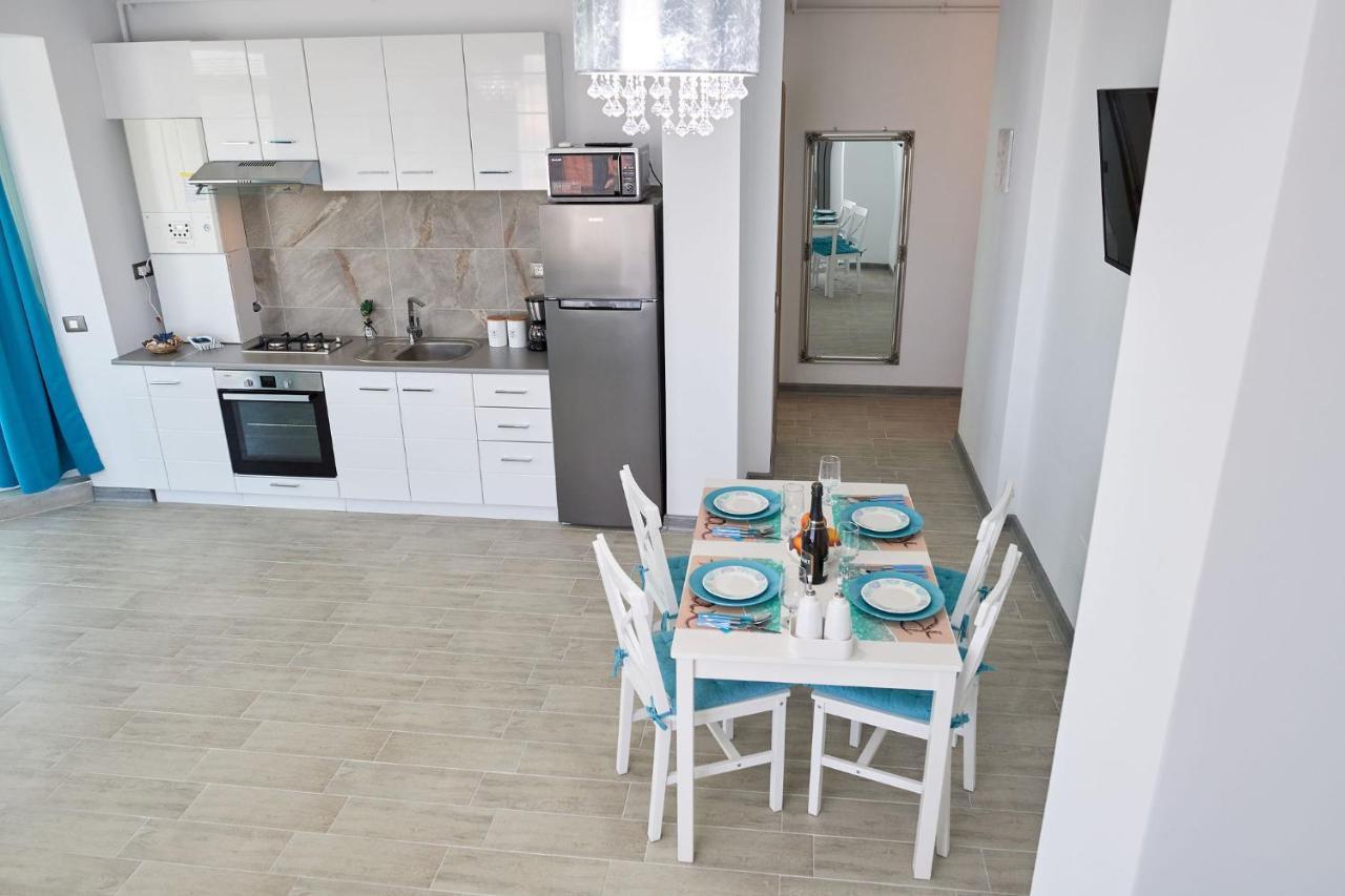 Sophie Apartment Spa N Pool Beach Resort Năvodari المظهر الخارجي الصورة