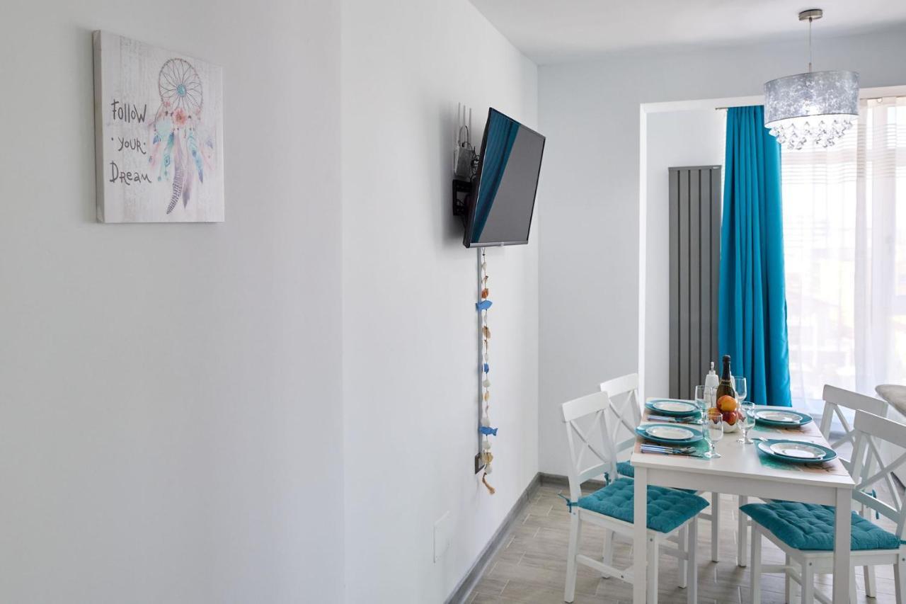 Sophie Apartment Spa N Pool Beach Resort Năvodari المظهر الخارجي الصورة