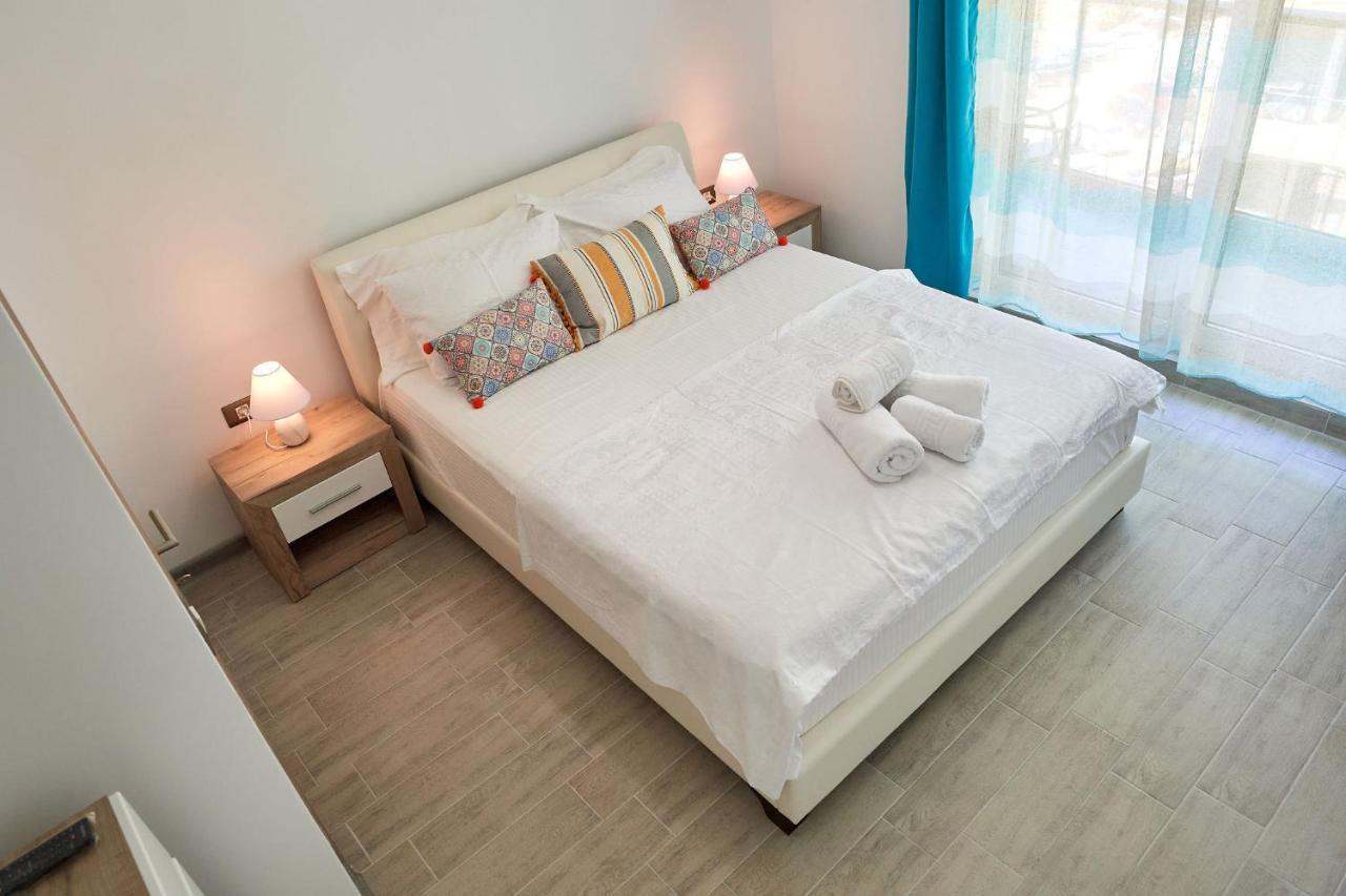 Sophie Apartment Spa N Pool Beach Resort Năvodari المظهر الخارجي الصورة