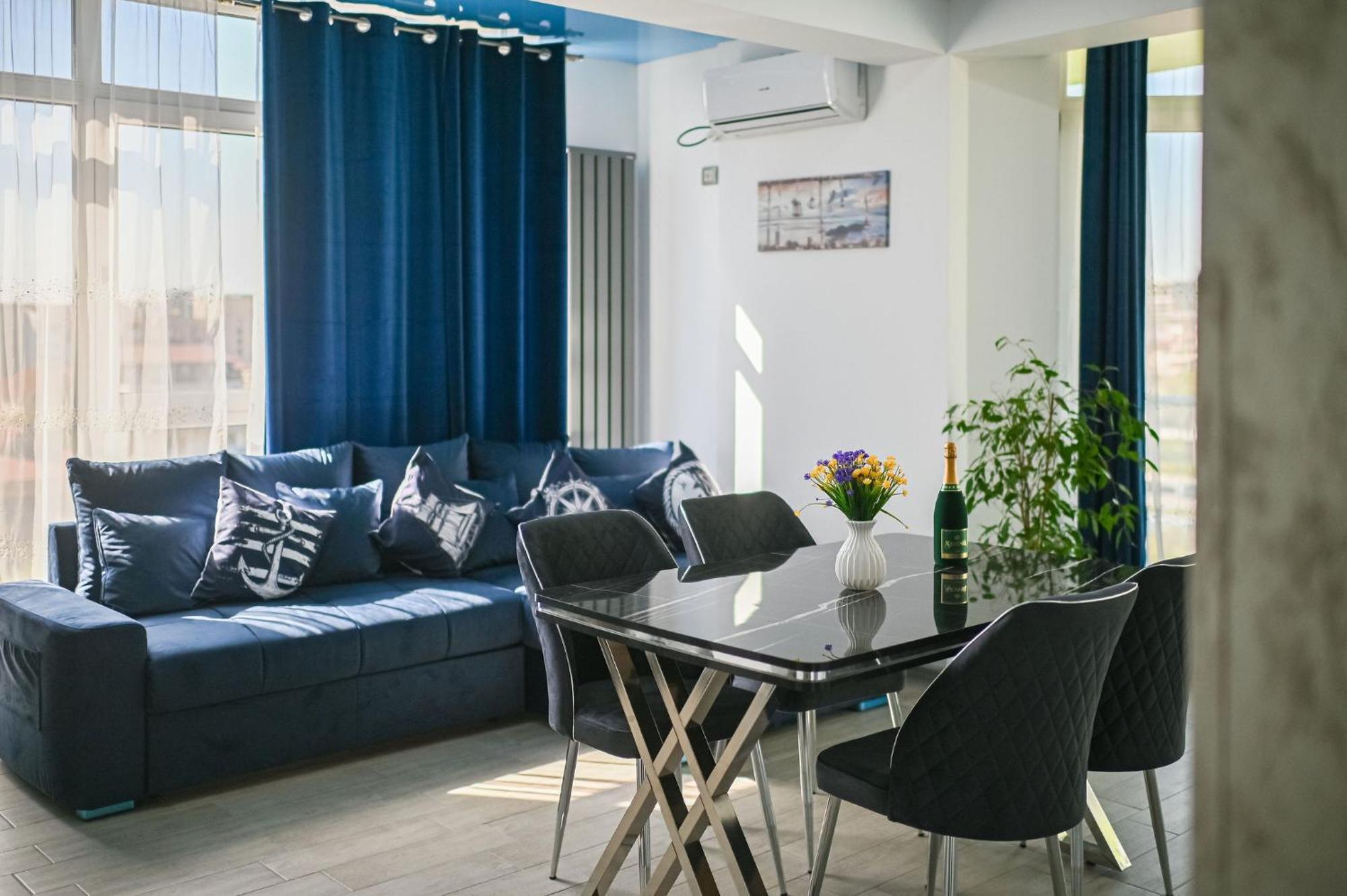 Sophie Apartment Spa N Pool Beach Resort Năvodari المظهر الخارجي الصورة