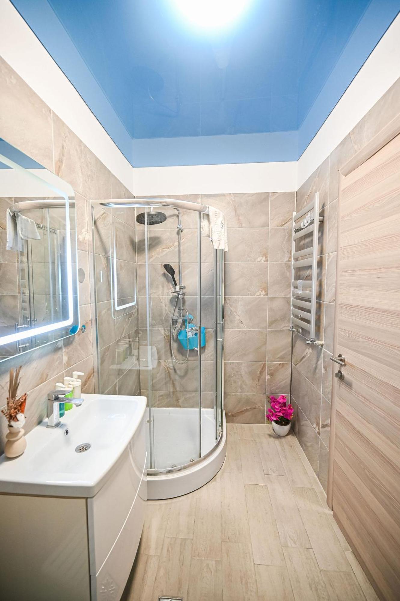 Sophie Apartment Spa N Pool Beach Resort Năvodari المظهر الخارجي الصورة
